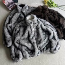 批发2026美式小众设计感双面穿cleanfit座山雕<b class='q'>外套</b>男冬季皮草貂毛大衣