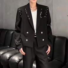 批发高级感铆钉设计短款小西装男2026秋季新款小众双排扣绑带西服外套