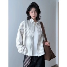 批发美式高街复古竖条纹<b class='q'>长袖</b>衬衫男春季潮牌宽松<b class='q'>情侣</b><b class='q'>休闲</b>百搭休闲衬衣