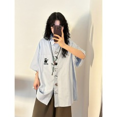 批发日系复古小狗刺绣Polo领<b class='q'>衬衫</b><b class='q'>男</b>女夏季宽松潮流学院风宽松百搭<b class='q'>衬衣</b>