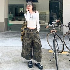 批发国潮复古迷彩工装大口袋阔腿<b class='q'>短裤</b>美式街头水洗做旧<b class='q'>休闲</b>七分裤新款