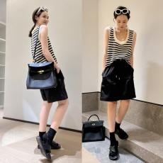 批发韩系小清新条纹镂空针织吊带背心女夏季新款宽松无袖<b class='q'>马甲</b>气质上衣