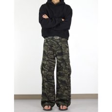 批发<b class='q'>迷彩</b>阔腿工装<b class='q'>裤</b>男款夏季多口袋美式复古潮牌宽松直筒穿搭牛仔<b class='q'>裤</b>