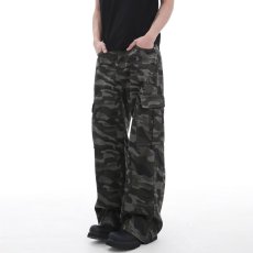 批发<b class='q'>迷彩</b>阔腿工装<b class='q'>裤</b>男款夏季多口袋美式复古潮牌宽松直筒穿搭牛仔<b class='q'>裤</b>