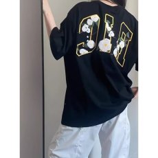 批发美式复古<b class='q'>山茶花</b>语刺绣<b class='q'>t</b><b class='q'>恤</b>短袖男女2026夏季潮牌高街黑色国潮半袖