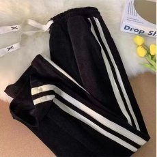 批发纯色条纹灯芯绒<b class='q'>裤</b>子男春季高级感休闲<b class='q'>裤</b><b class='q'>宽松</b>百搭运动阔腿<b class='q'>裤</b><b class='q'>潮流</b>