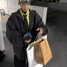 批发日系复古连帽<b class='q'>夹克</b><b class='q'>男</b>女款秋季新款暗纹抗皱大格子宽松百搭潮流外套