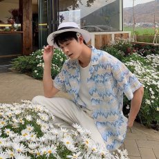 批发大富夏季撞色镂空波浪纹<b class='q'>短袖</b>衬衫<b class='q'>男</b>2025度假风宽松透气防晒花衬衣