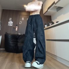 批发美式降落伞工装裤<b class='q'>男</b>夏薄款宽松休闲速干阔腿裤2025复古抽绳登山裤