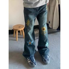 批发2025新款美式复古小众设计感花朵刺绣<b class='q'>牛仔裤</b>青少年<b class='q'>直筒</b>休闲裤潮