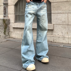批发美式复古做旧冰蓝色微喇显瘦<b class='q'>牛仔裤</b>男<b class='q'>女</b>宽松<b class='q'>直筒</b>百搭高街裤