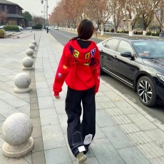 批发2026新款国潮牌美式高街植绒刺绣连帽<b class='q'>卫衣</b>女春秋宽松重磅情侣上衣