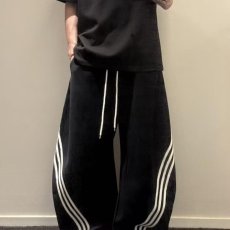 批发<b class='q'>设计</b>感三条杆休闲裤美式复古运动裤男女直筒卫裤潮流百搭阔腿长裤