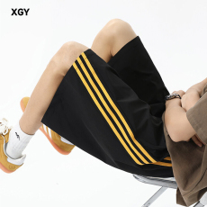 批发美式斜纹织带短裤男撞色高级感痞帅五分裤三条杠<b class='q'>设计</b>户外运动裤子