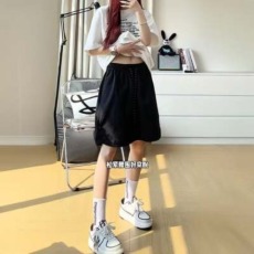 批发夏季速干休闲运动短<b class='q'>裤</b>男女同款宽松<b class='q'>大码</b>排扣潮牌透气薄款五分<b class='q'>裤</b>子