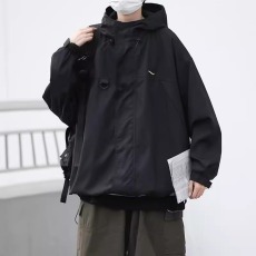 批发日系防风防水冲锋衣外套<b class='q'>男</b>春季潮牌户外机能工装<b class='q'>男</b>生<b class='q'>风衣</b>夹克<b class='q'>男</b>款