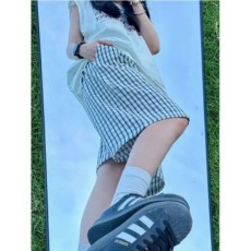 批发夏季薄款拼接<b class='q'>设计</b>感直筒裤子蓝色泡泡纱格子短裤男休闲阔腿五分裤