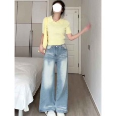 批发浅蓝色阔腿<b class='q'>牛仔裤</b>女秋季新款大码胖mm宽松梨形身材<b class='q'>显瘦</b>垂感直筒裤