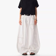 批发美式复古白色阔腿弯刀裤<b class='q'>牛仔裤</b>女款<b class='q'>显瘦</b>宽松明显口袋设计垂感长裤