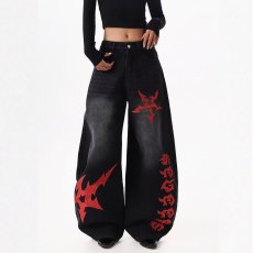 批发春季街头美式刺绣水洗弯刀<b class='q'>牛仔裤</b>男<b class='q'>女</b>宽松阔腿跳舞小众设计长裤