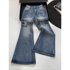 批发水洗蓝做旧字母印花<b class='q'>微喇</b>叭<b class='q'>牛仔裤</b>潮牌痞帅炸街裤子宽松显瘦拖地裤