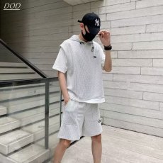 批发华夫格短袖套装男士宽松<b class='q'>大码</b>夏季潮牌假两件连帽<b class='q'>t</b><b class='q'>恤</b>胖子一套搭配