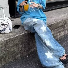 批发美式高街星星镭射印花<b class='q'>牛仔裤</b>男宽松复古水洗破洞阔腿裤潮牌直筒裤