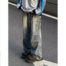 批发磨白水洗美式复古褶皱<b class='q'>牛仔裤</b>男女潮牌大口袋宽松工装裤子