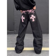 批发新款潮牌粉色十字架重工拼皮牛仔裤女夏季新款美式高街显瘦直筒裤