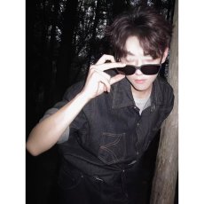 批发休闲高档<b class='q'>男士</b><b class='q'>短袖</b>t恤夏季港风新款简约半袖体恤宽松百搭上衣T 编