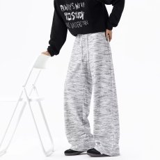 批发今年流行爆款2026秋季新款梨形身材高腰<b class='q'>宽松</b>直筒阔腿条纹休闲卫裤