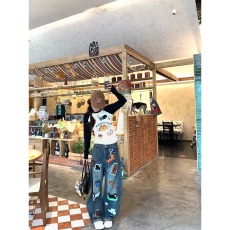 批发美式时尚高级感卡通刺绣个性潮流休闲拖地阔脚裤水洗牛仔裤男女款