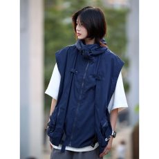 批发春秋小众解构机能风马甲无袖男士坎肩廓版连帽痞帅工装背心冲锋衣