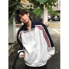 批发撞色拼接三条杠夹克<b class='q'>男</b>款秋季美式覆古运动<b class='q'>外套</b>cleanfit插肩袖<b class='q'>卫衣</b>