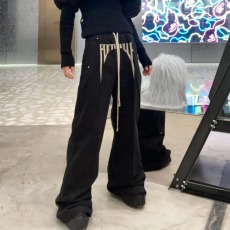 批发暗黑美式纯色设计款休闲裤<b class='q'>男</b>春秋刺绣设计百搭宽松微喇直筒<b class='q'>裤子</b>