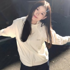 批发户外白色轻薄防晒衣女夏季新款透气凉感防晒服休闲立领运动<b class='q'>薄外套</b>