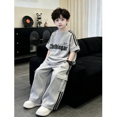 批发男童夏装短袖套装2026新款中大童夏季薄款透气儿童<b class='q'>运动</b>长裤两件套