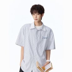 批发潮流夏季复古蓝色<b class='q'>格子</b>短袖衬衫日系通勤个性设计款衬衣文艺原宿