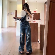 批发港风复古水洗破洞牛仔背带裤女夏新款宽松显瘦<b class='q'>连体裤</b>直筒阔腿<b class='q'>长裤</b>