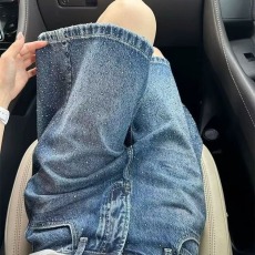 批发复古满天星烫钻牛仔<b class='q'>短裤</b><b class='q'>女</b>春季新款大码胖mm宽松设计感阔腿五分裤