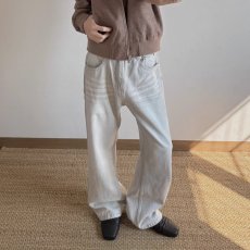 批发春夏季美式复古脏染猫须<b class='q'>牛仔裤</b>男直筒洗水做旧微喇先生长裤子潮