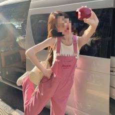 批发粉色复古牛仔背带裤女夏2026新款高腰显瘦小个子学院风阔腿连体裤