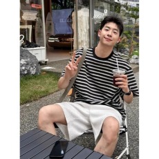 批发2025黑白条纹t恤男夏季小领口高级感短袖美式复古针织打底衫