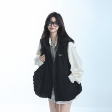 批发美式复古小众<b class='q'>设计</b>感机能风连帽马甲男女潮牌休闲宽松坎肩背心外套