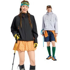 批发春秋季户外运动机能风登山冲锋衣夹克男女情侣装连帽防风防水外套