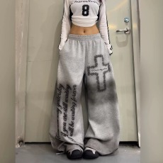 批发美式高街脏染十字架字母印花阔腿弯刀卫裤男女爵士舞垂感<b class='q'>休闲裤</b>潮