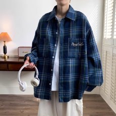 批发秋季少年感格子<b class='q'>衬衫</b>男款长袖2024新款秋季男生<b class='q'>衬衣</b>宽松外套潮牌