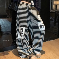 批发2026美式条纹运动<b class='q'>裤</b>男春秋款宽松直筒垂感休闲长<b class='q'>裤</b>大码<b class='q'>百搭</b>卫<b class='q'>裤</b>