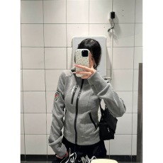 批发美式复古高街徽章刺绣<b class='q'>开衫</b>连帽<b class='q'>卫衣</b>秋季时尚百搭短款外套