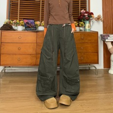 批发酷拽美式多口袋挂件设计工<b class='q'>装裤</b>男<b class='q'>女</b>款宽松阔腿弯刀长裤廓形镰刀裤